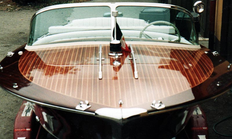 Riva-Motorboot nach der Restaurierung